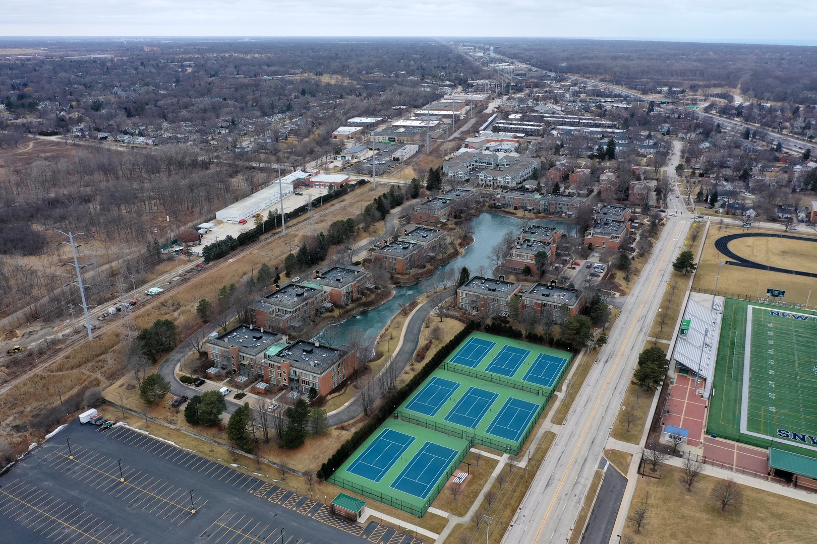 5040 ARBOR Lane Unit: 301