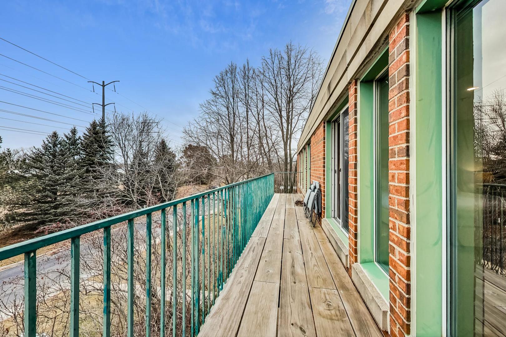 5040 ARBOR Lane Unit: 301