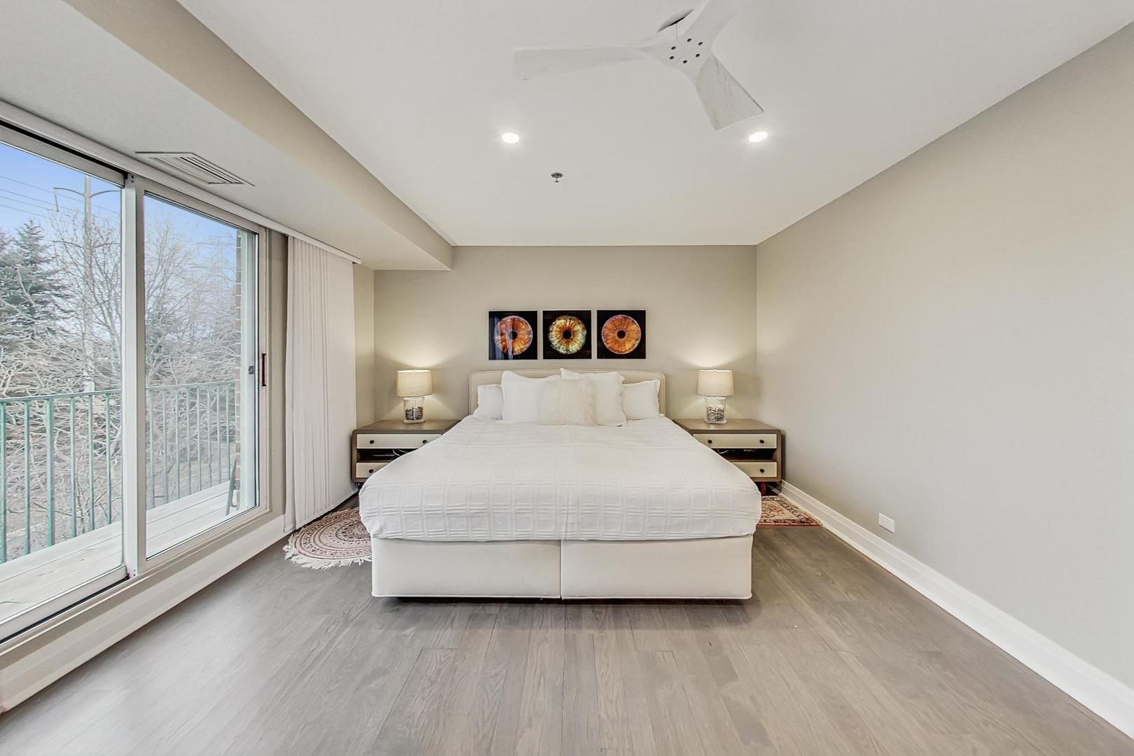 5040 ARBOR Lane Unit: 301