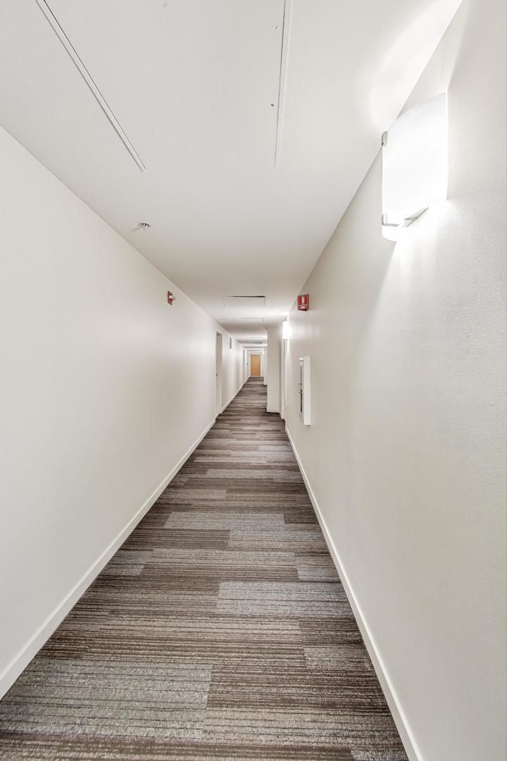 9655 Woods Drive Unit: 1807