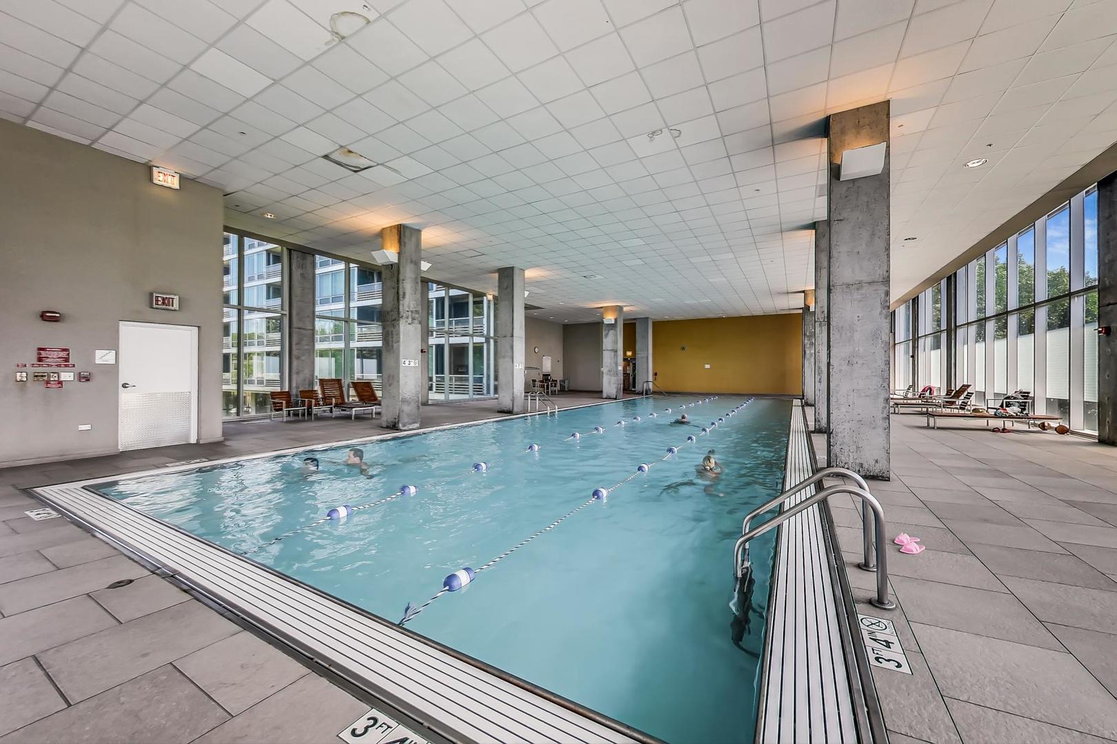 9655 Woods Drive Unit: 1807