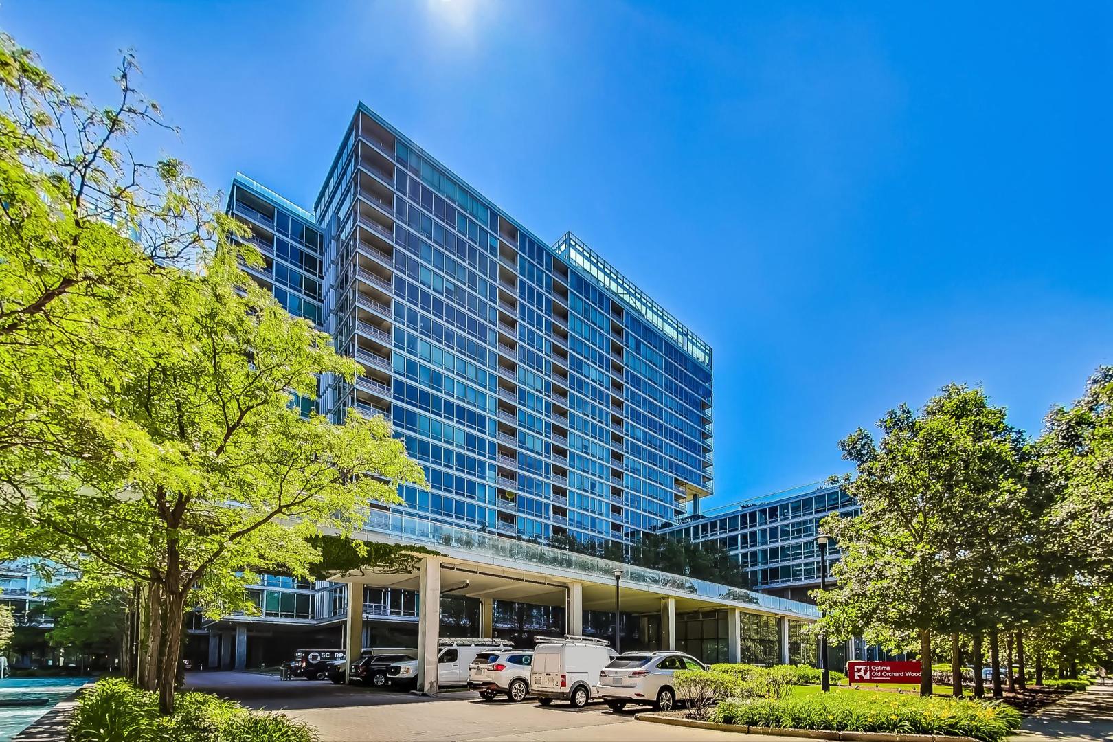 9655 Woods Drive Unit: 1807
