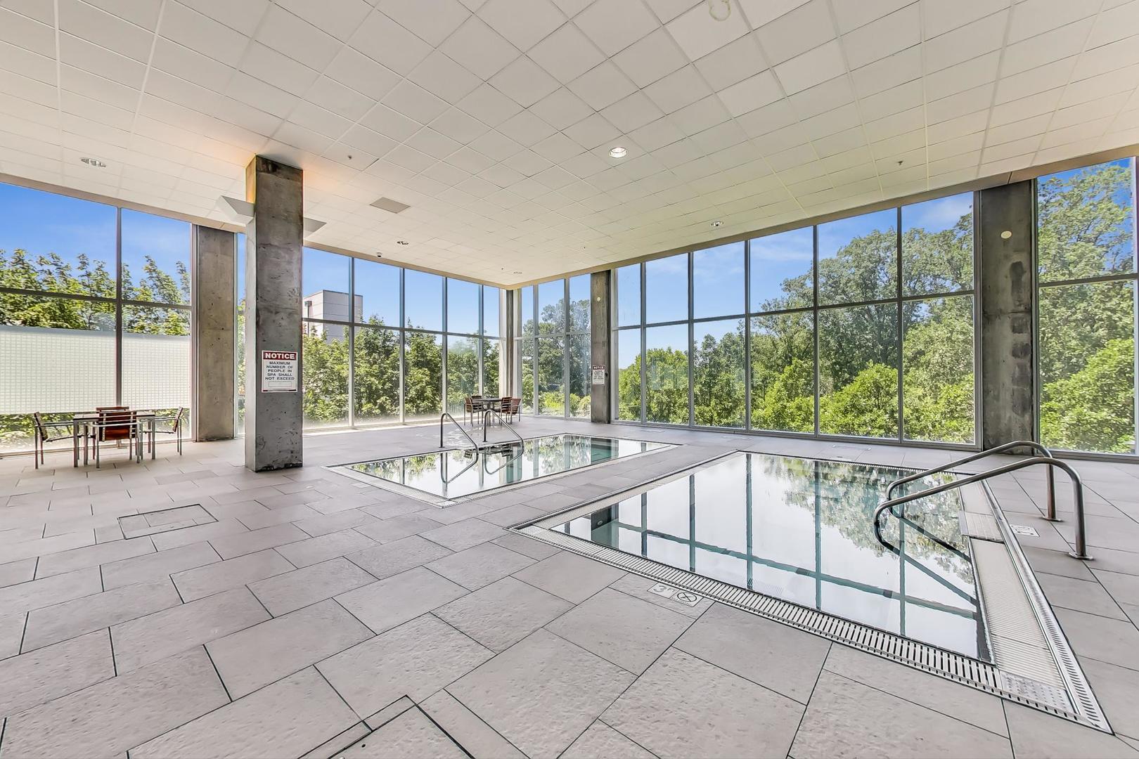 9655 Woods Drive Unit: 1807