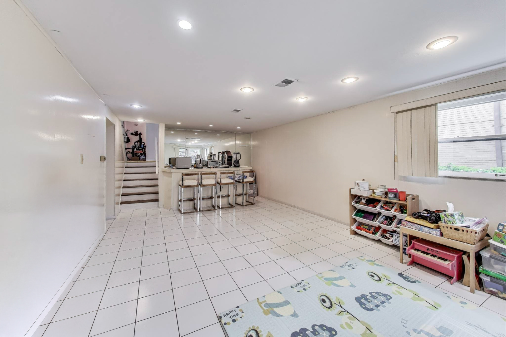 821 Long Road
