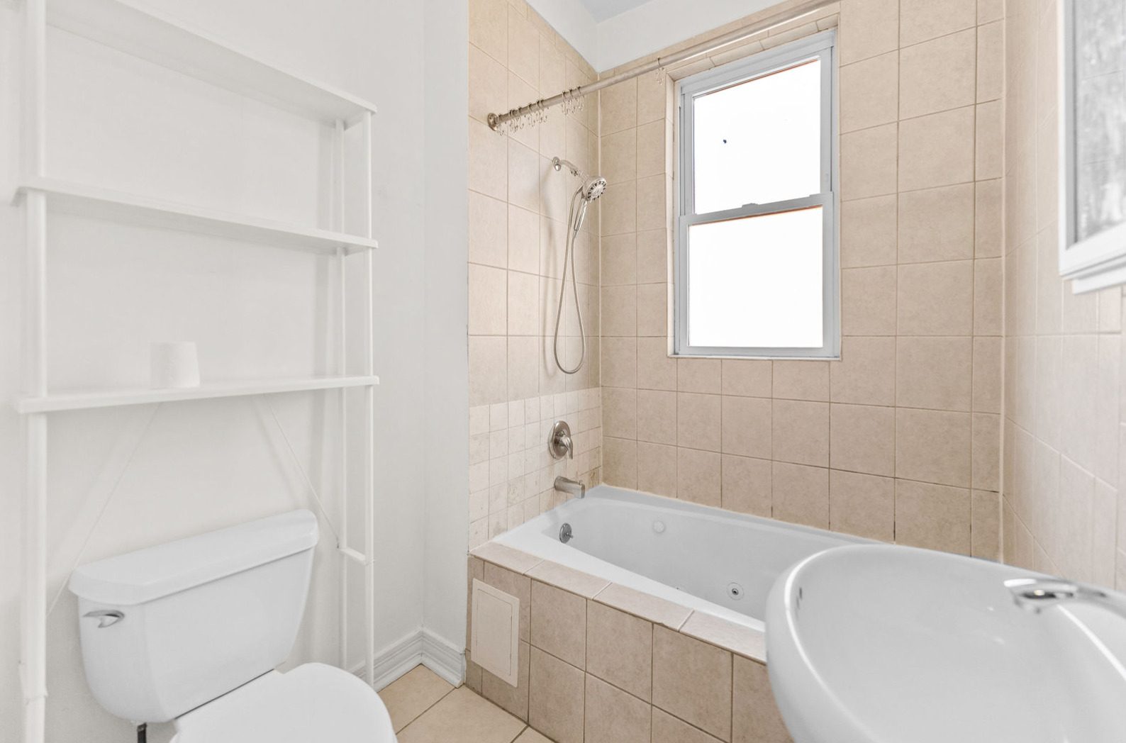 3264 W Wrightwood Avenue Unit: 2