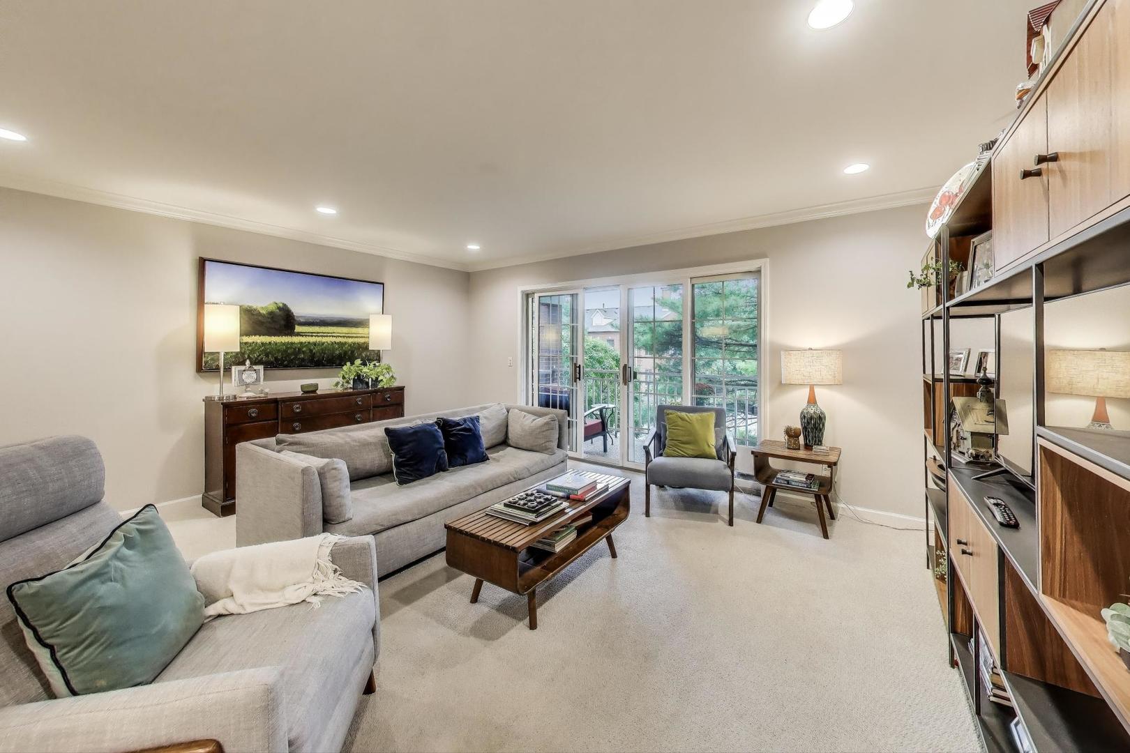 1234 Depot Street Unit: 203
