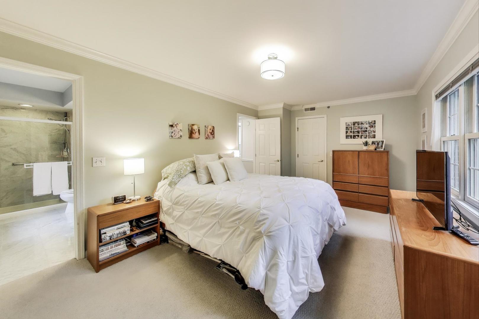 1234 Depot Street Unit: 203