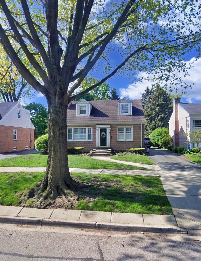 1937 Washington Street