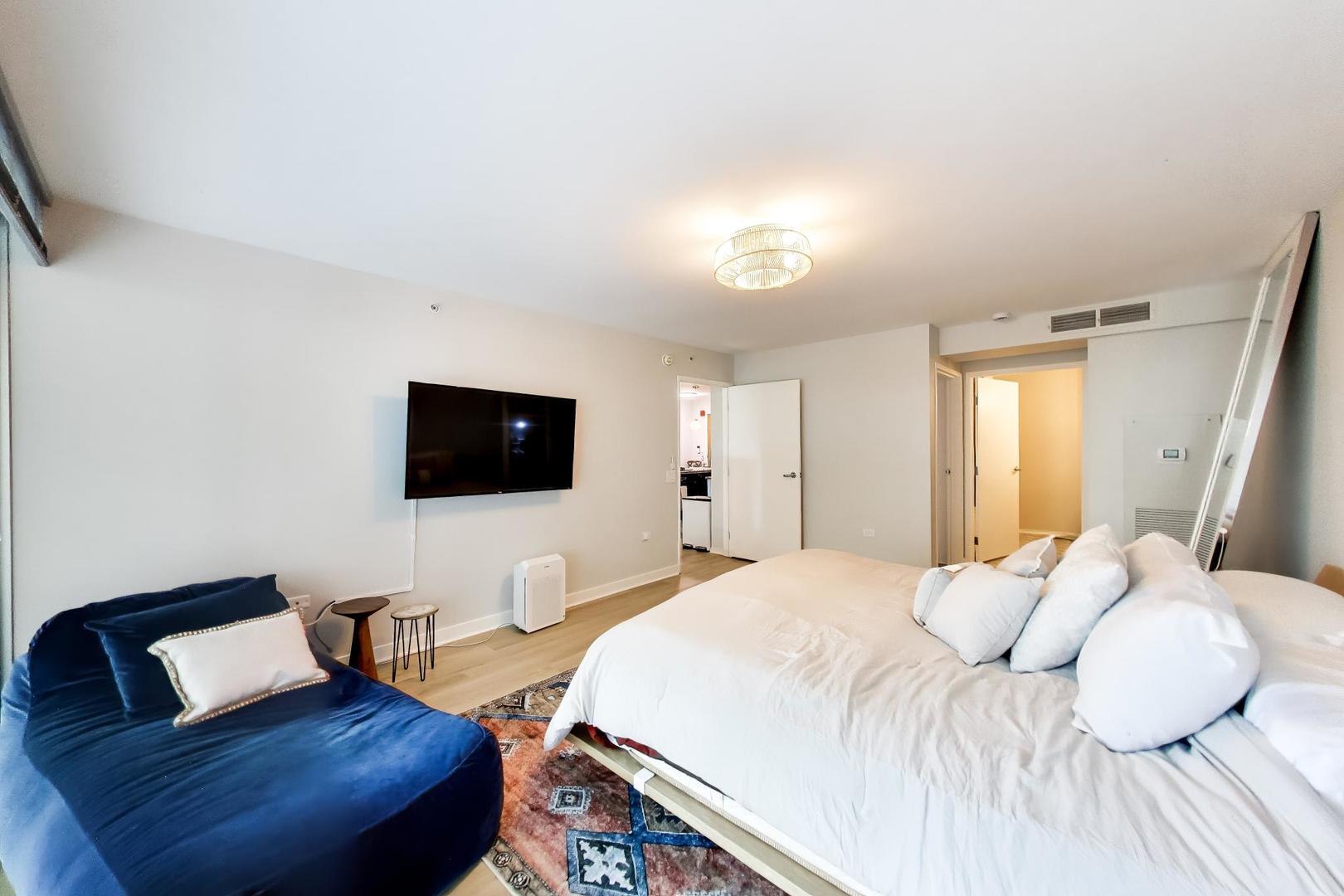 9655 Woods Drive Unit: 403