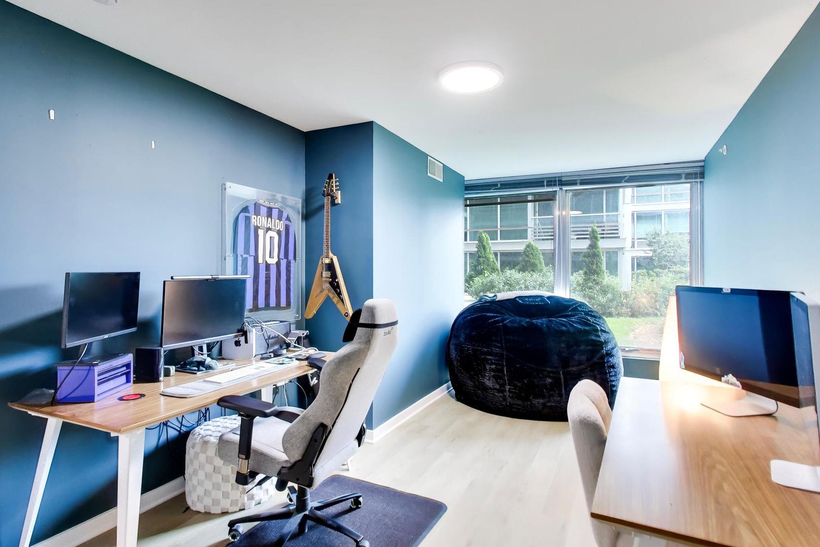 9655 Woods Drive Unit: 403