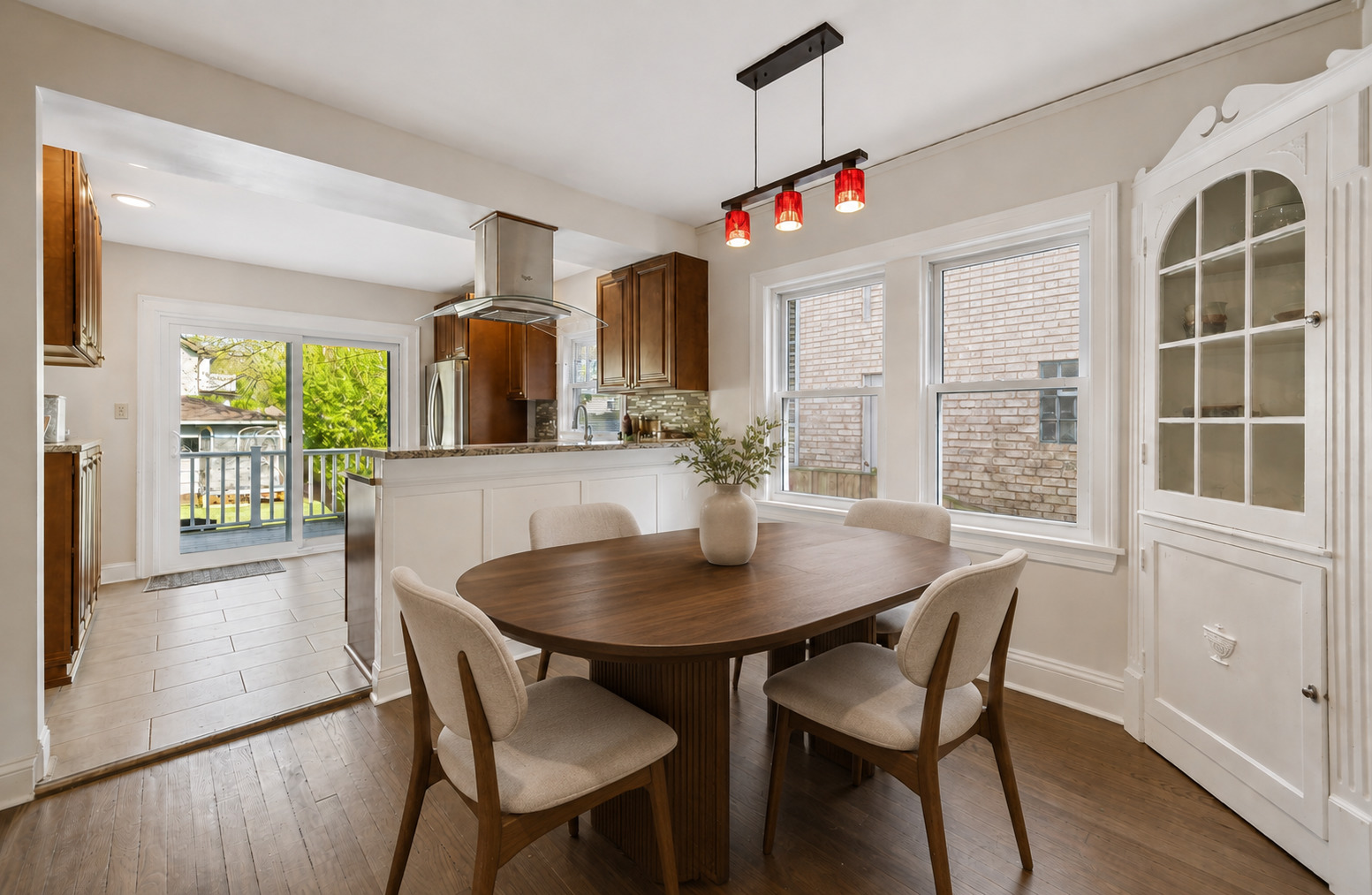 2659 Lincolnwood Drive