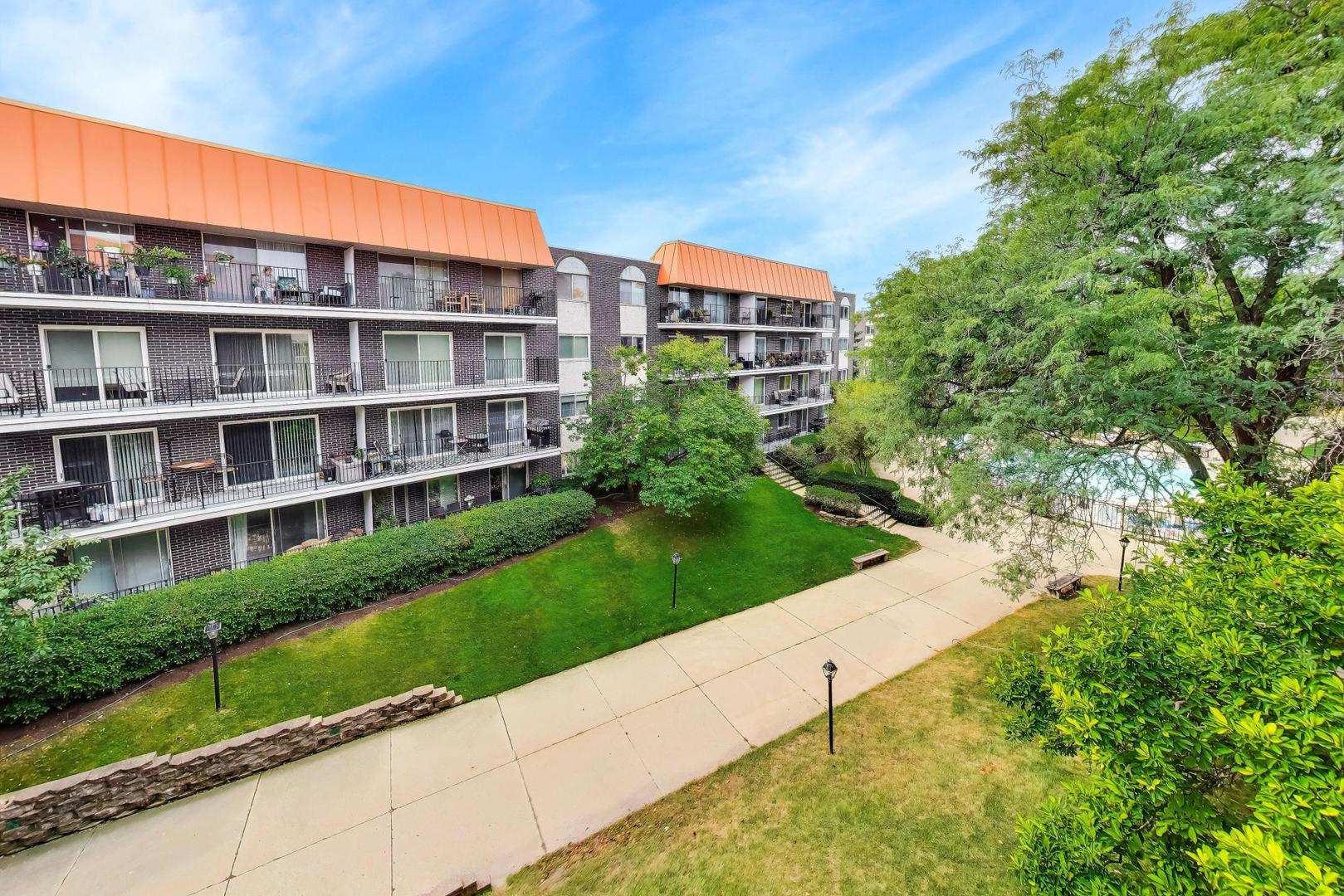 9530 Lamon Avenue Unit: 316