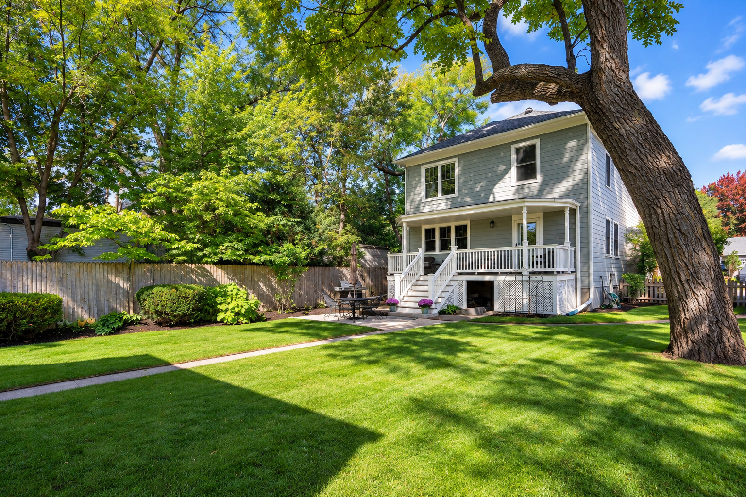 1625 Lake Avenue