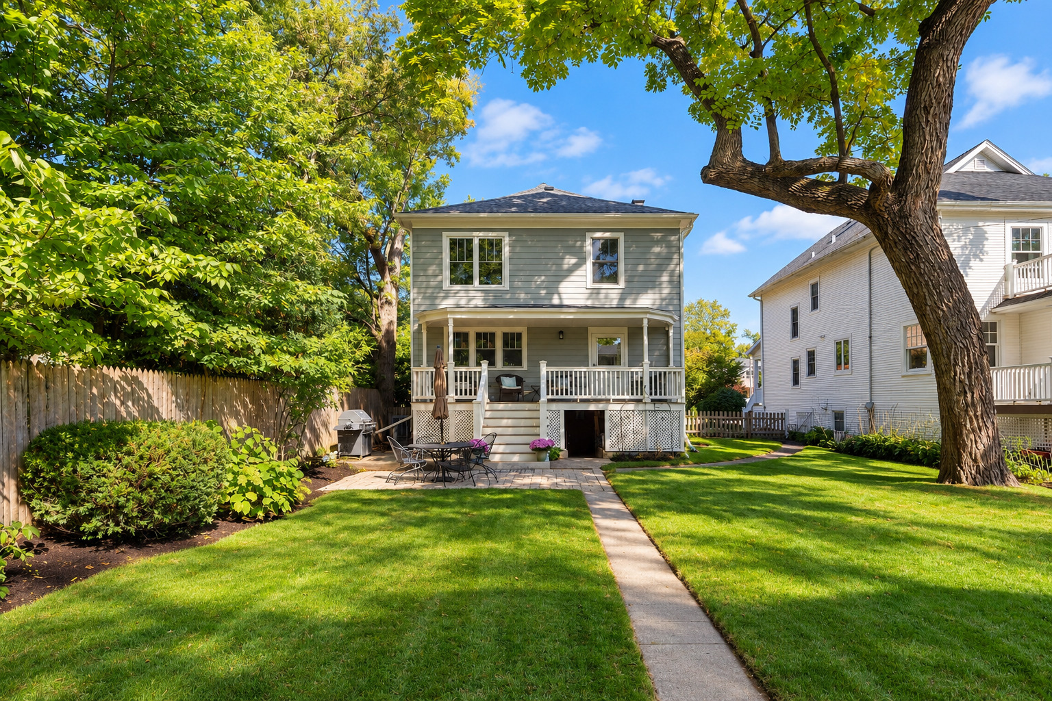 1625 Lake Avenue