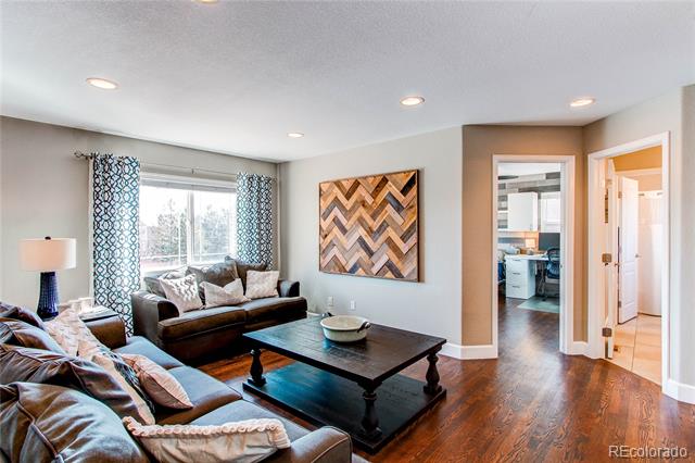 11043 Valleybrook Circle