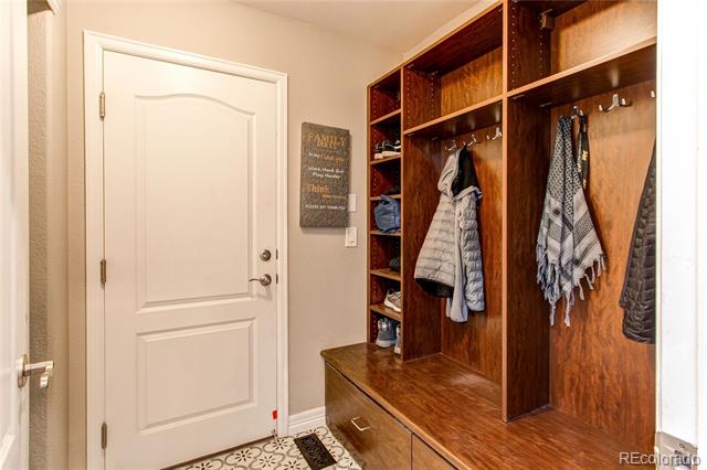 11043 Valleybrook Circle
