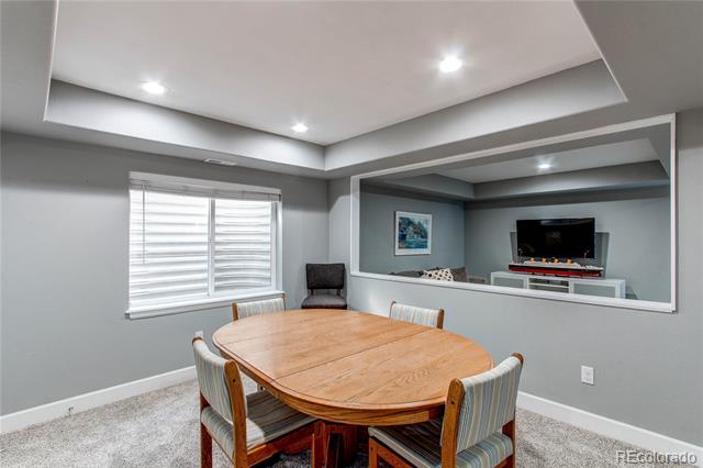11043 Valleybrook Circle