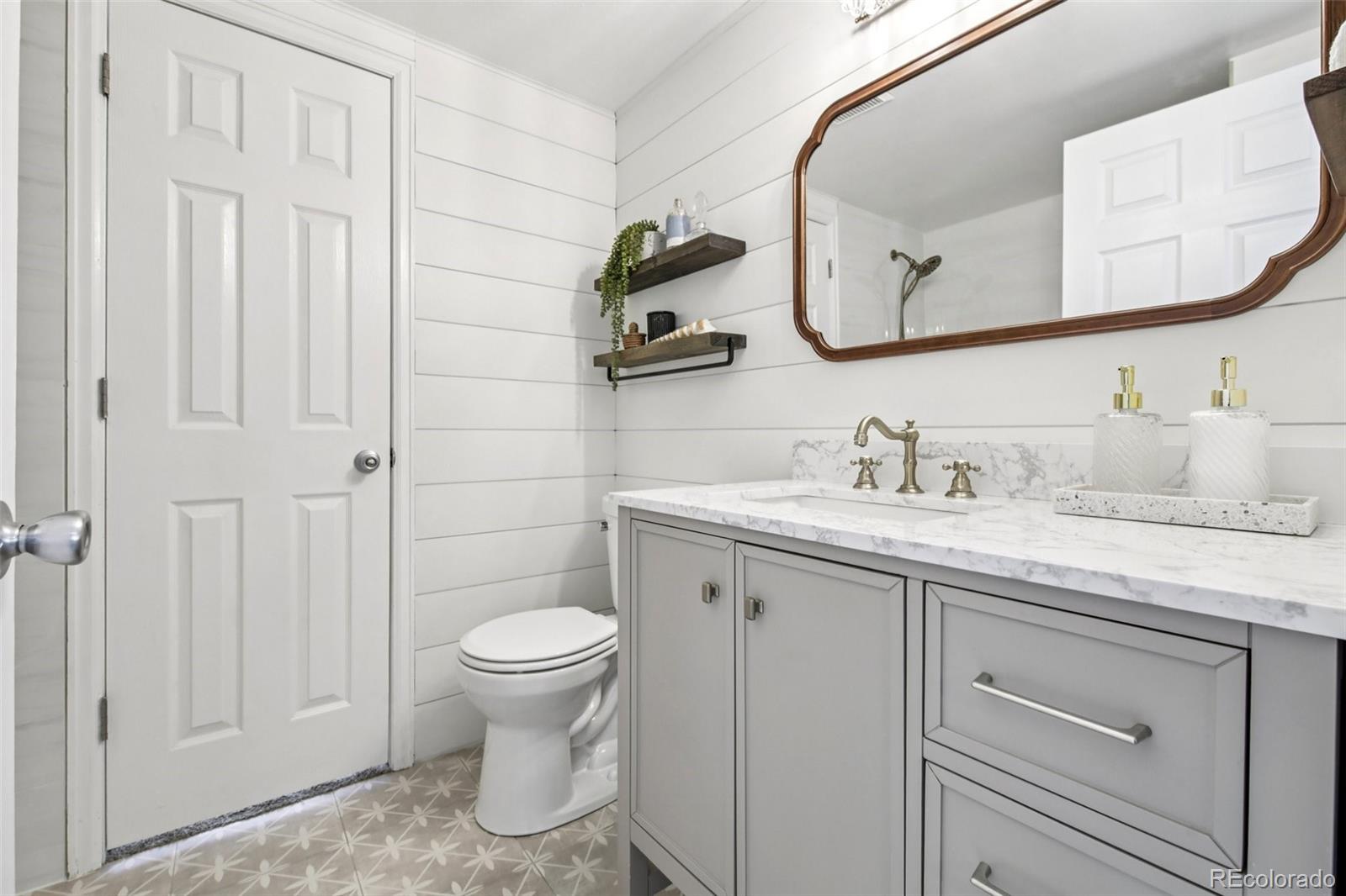 9237 W Nichols Place