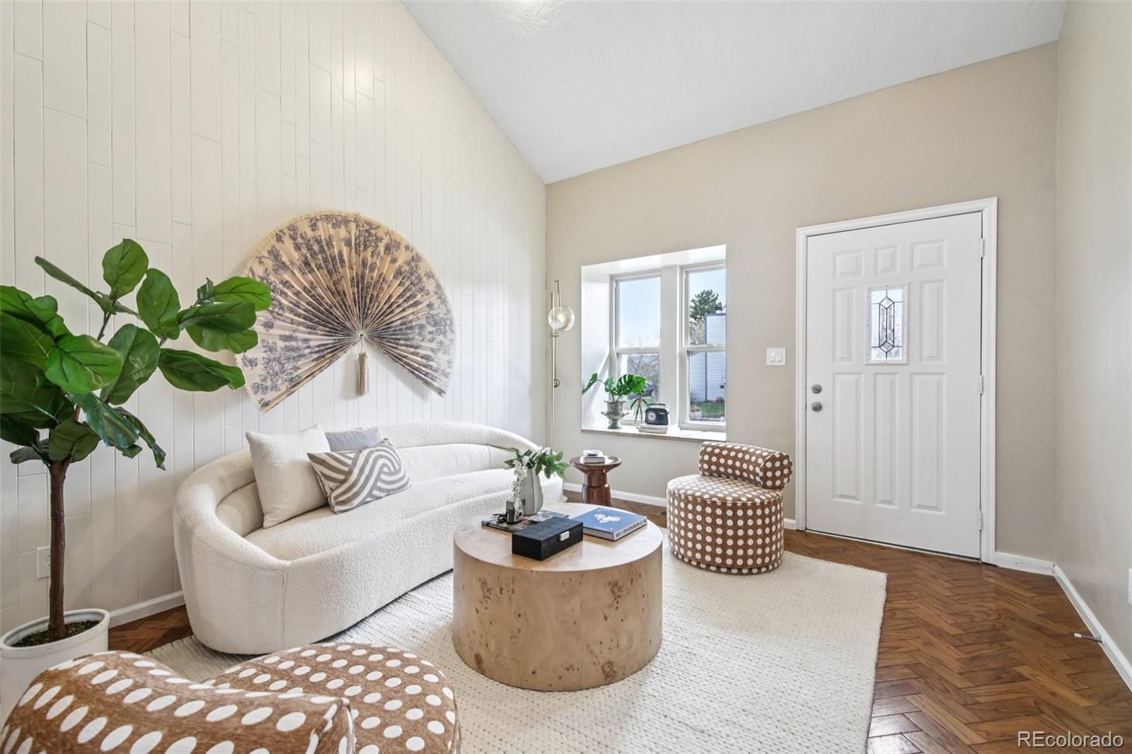 9237 W Nichols Place