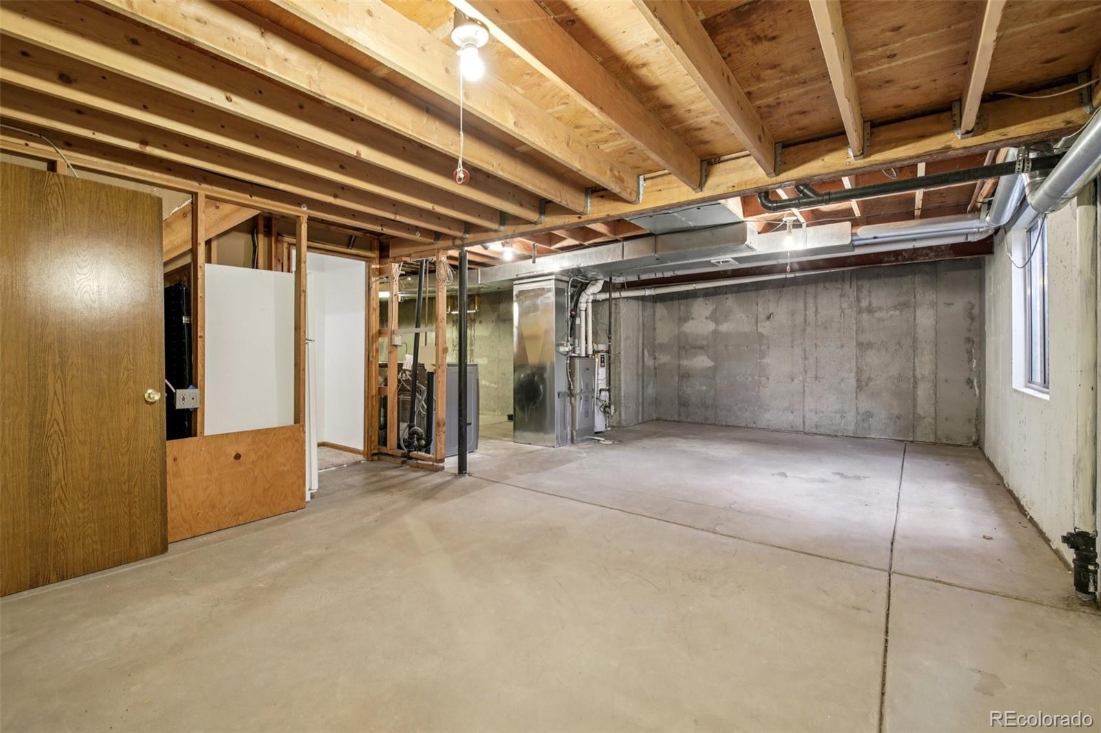 9237 W Nichols Place