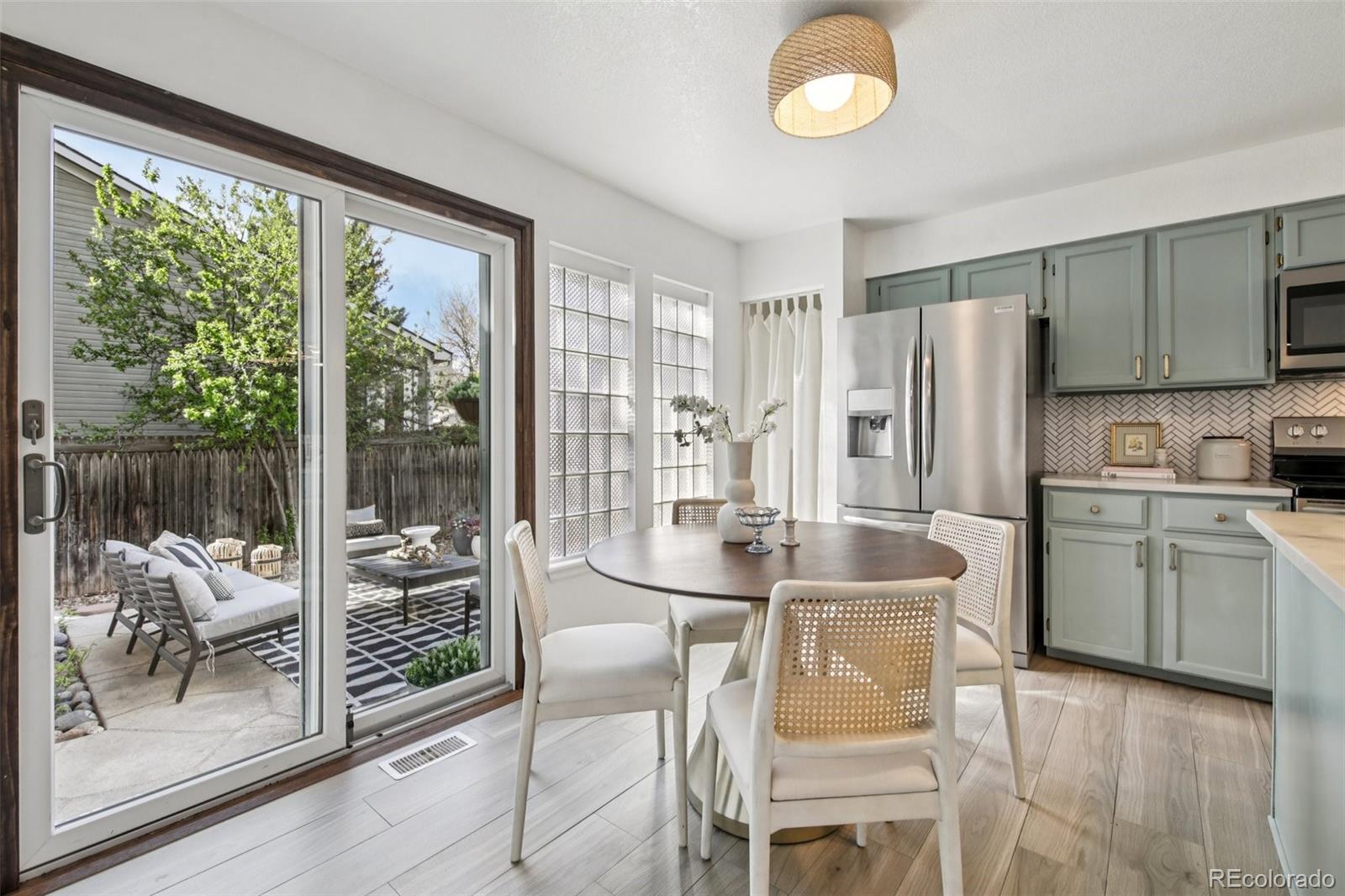 9237 W Nichols Place