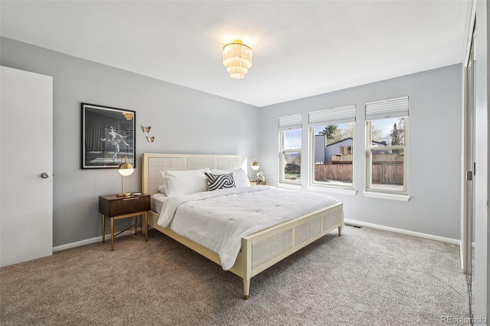 9237 W Nichols Place