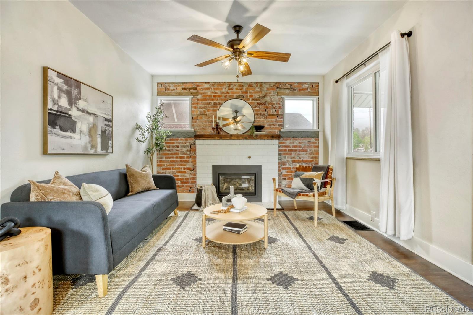 2950 W 39th Avenue