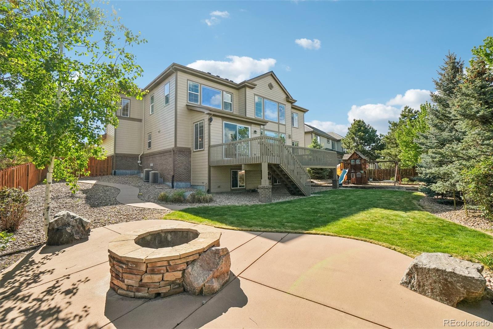 26726 E Peakview Drive
