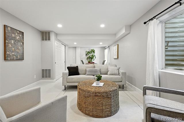 6039 Quay Court