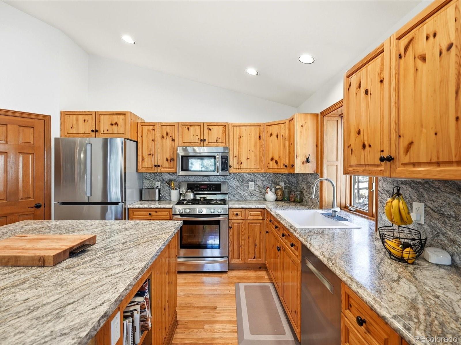 9808 Fallen Rock Road