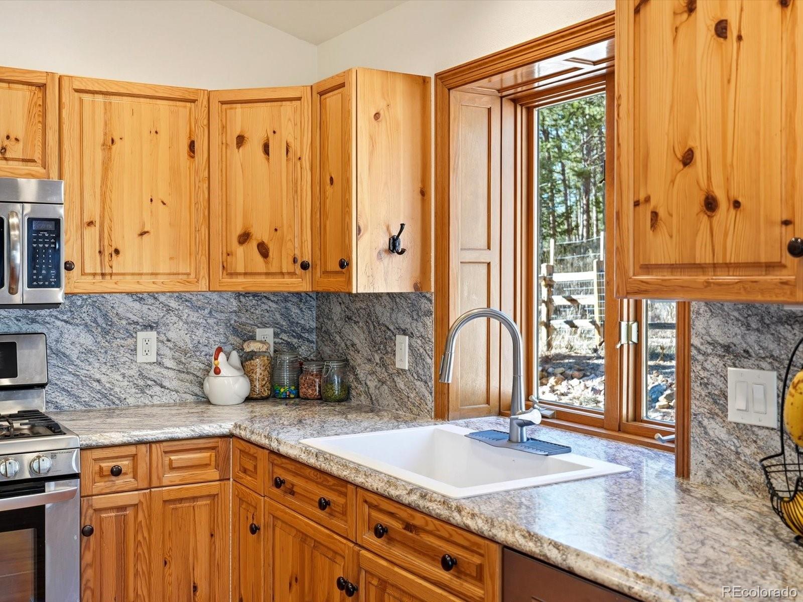 9808 Fallen Rock Road