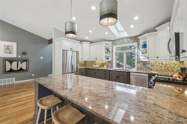 6425 Kenya Drive