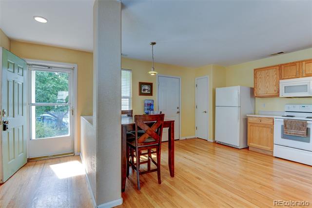 838 Mockingbird Lane