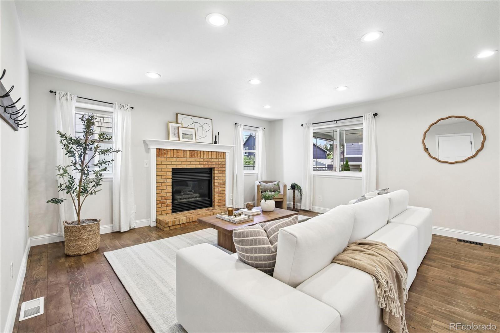 13471 Glen Circle
