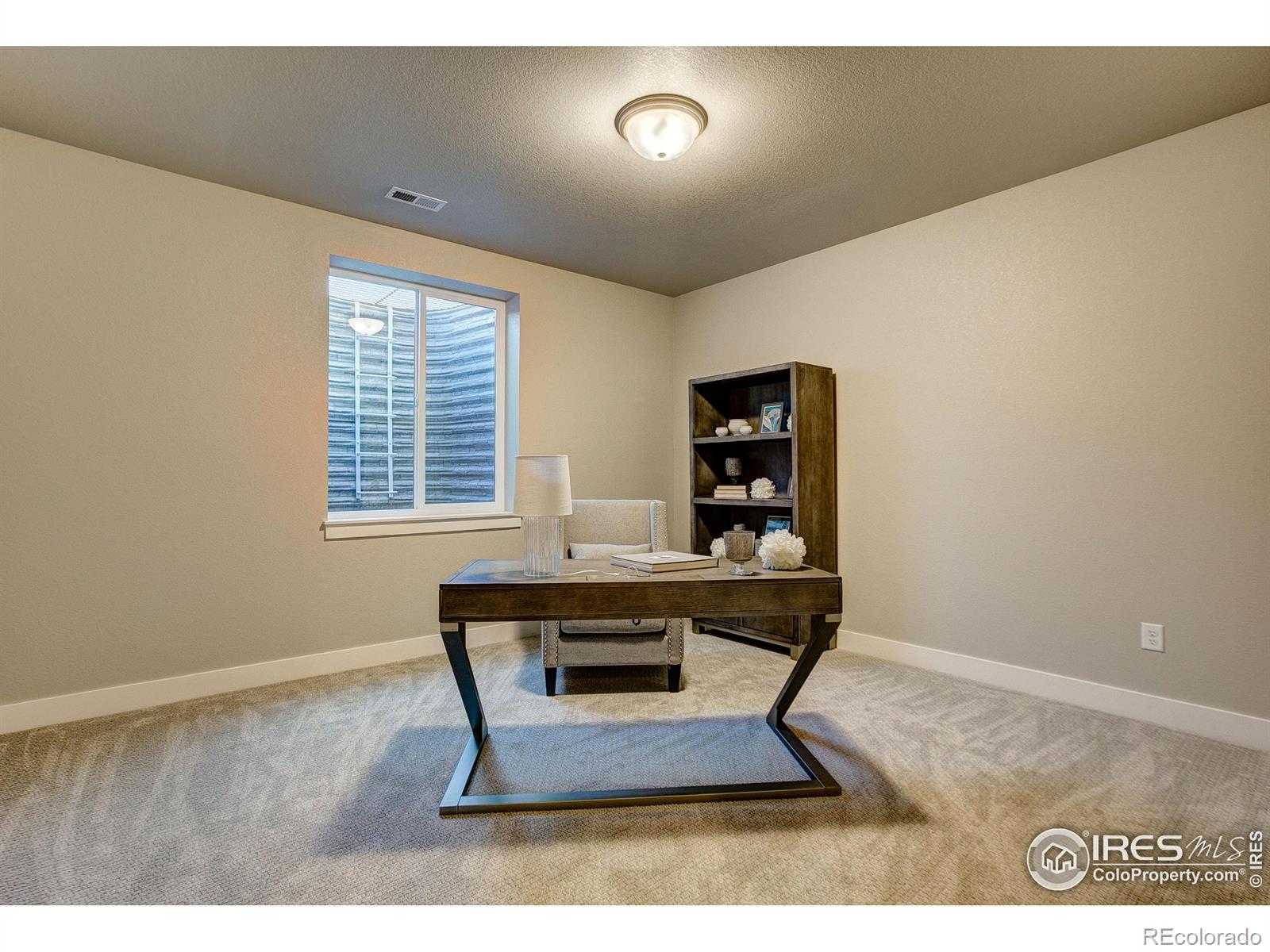 4112 Trapper Lake Drive