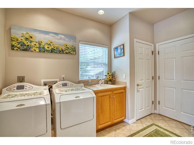 2050 Emerald Drive