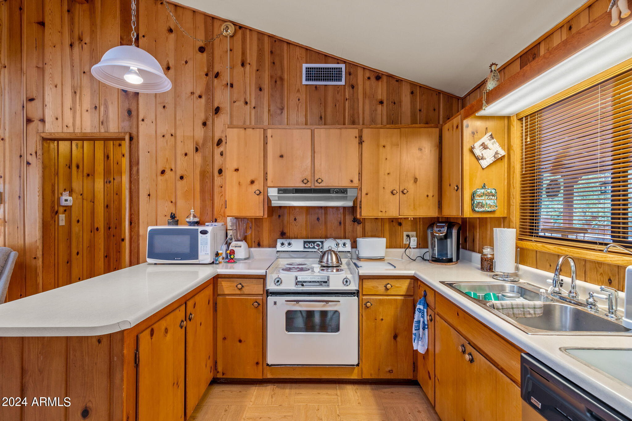 6566 Tall Pine Drive