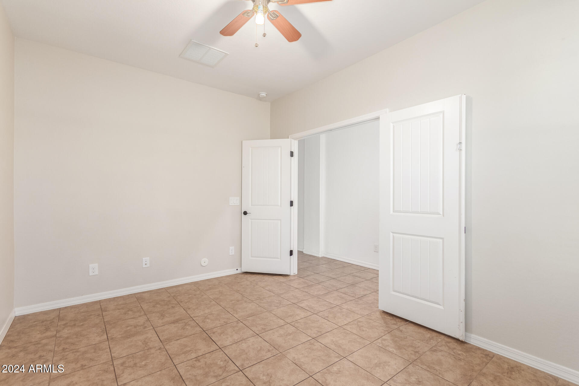 293 N CROSSCREEK Drive