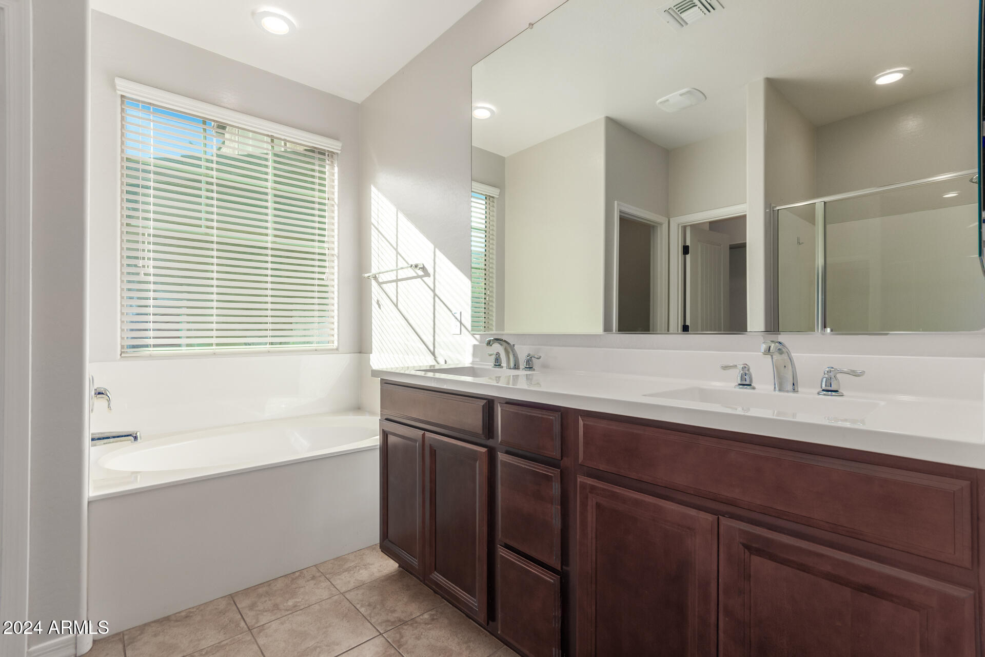 293 N CROSSCREEK Drive