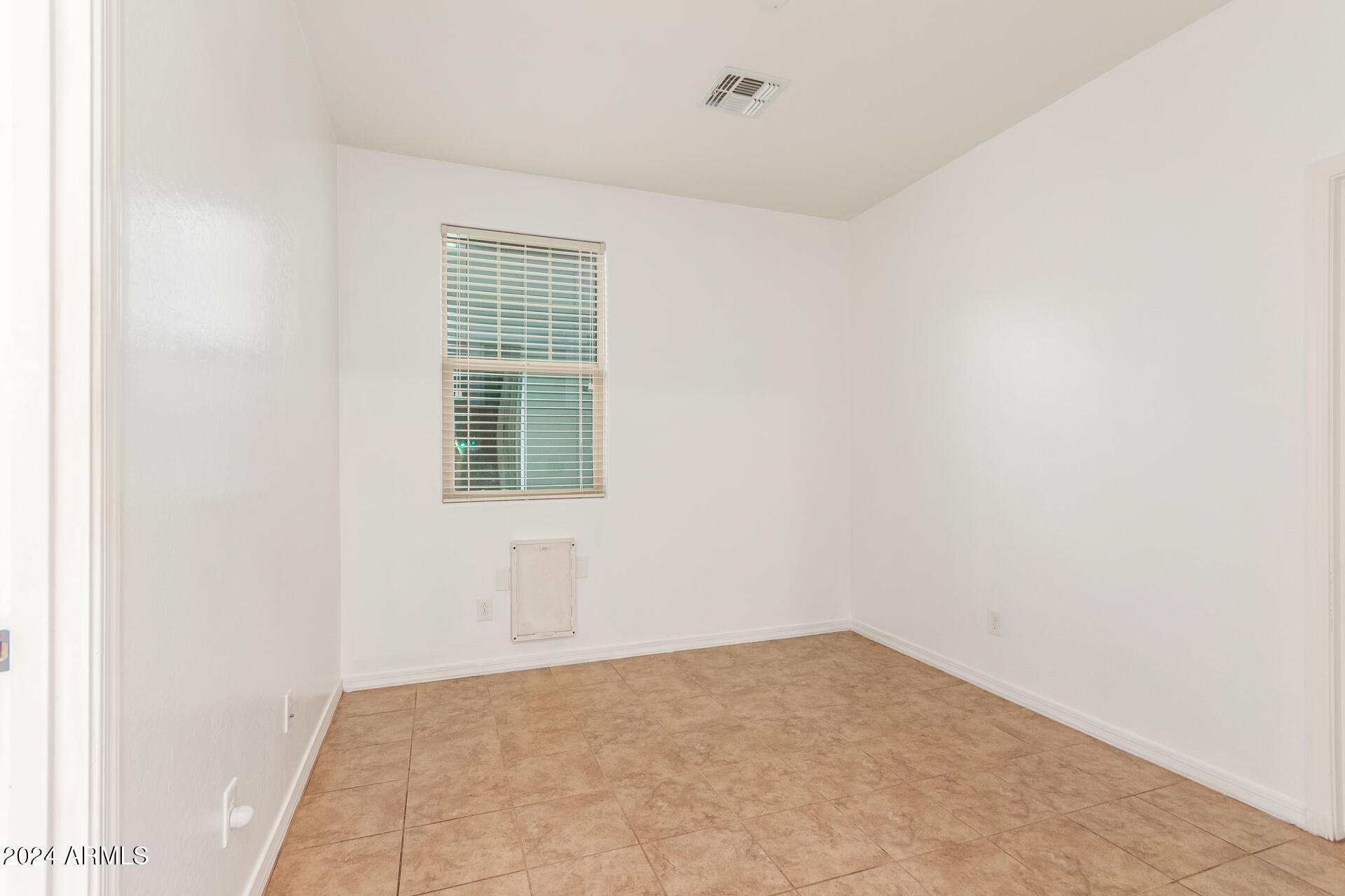 293 N CROSSCREEK Drive