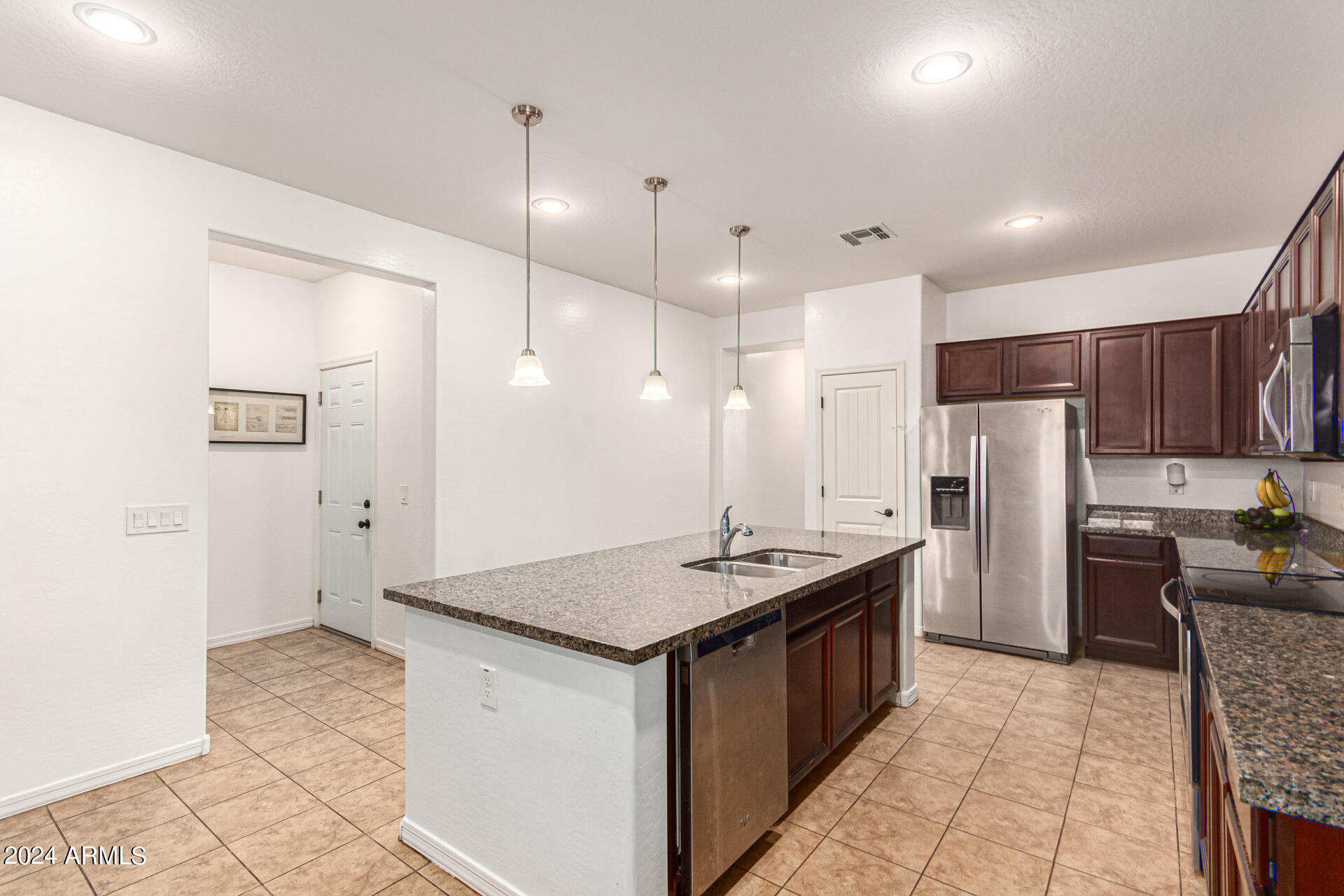 293 N CROSSCREEK Drive