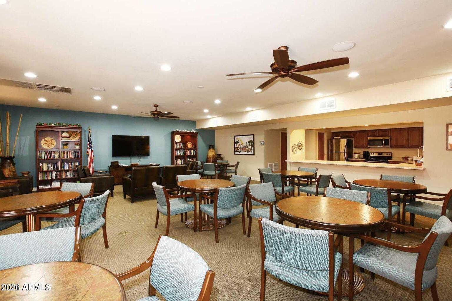 12222 N PARADISE VILLAGE Parkway S 103