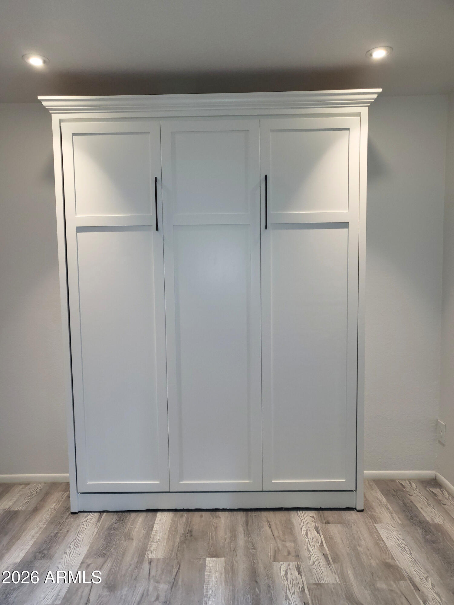 12222 N PARADISE VILLAGE Parkway S 103