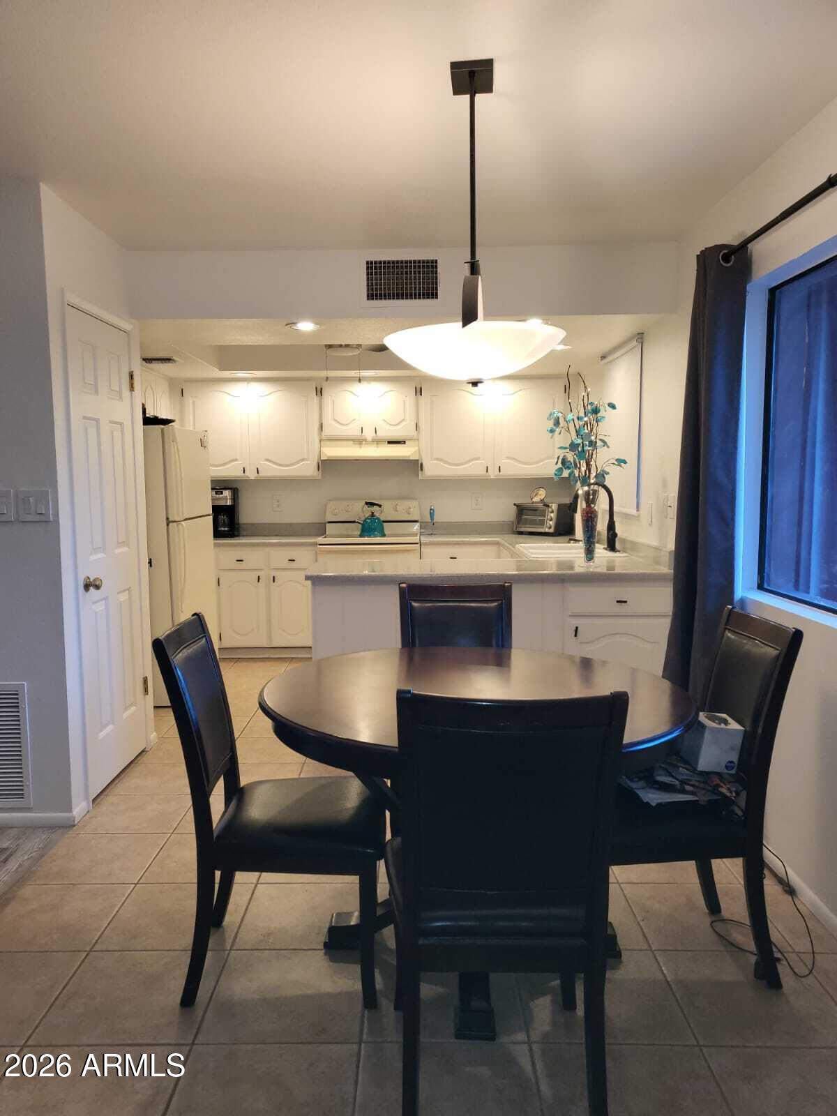 12222 N PARADISE VILLAGE Parkway S 103