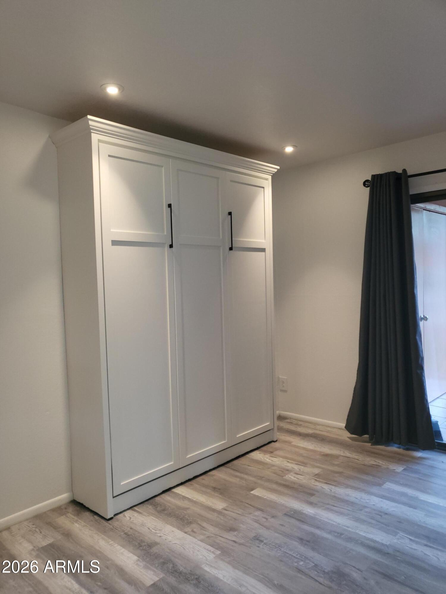 12222 N PARADISE VILLAGE Parkway S 103