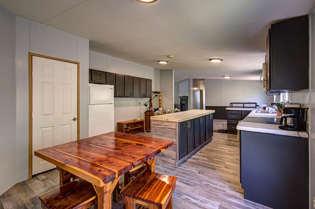 2035 Mountain Spring Way Way