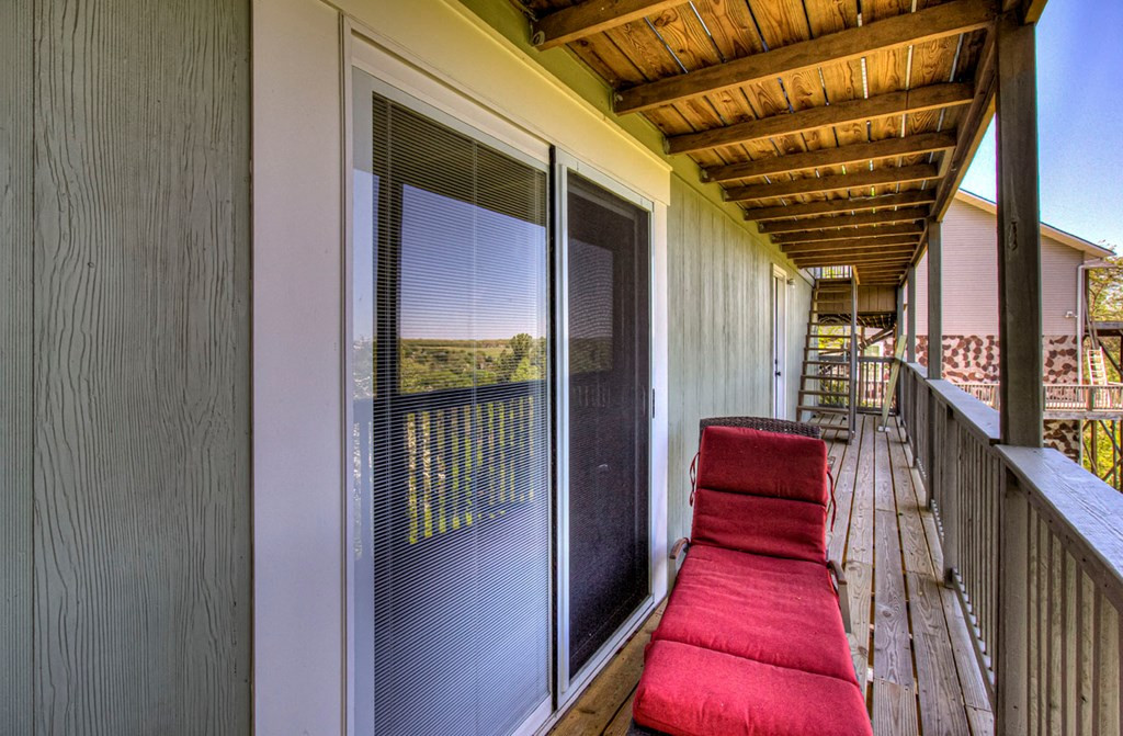 1714 Mountain Drive Drive