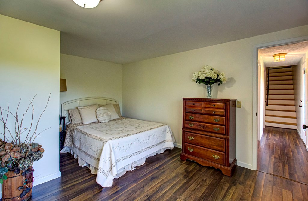 1714 Mountain Drive Drive