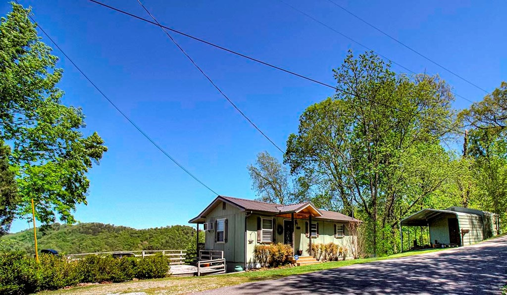 1714 Mountain Drive Drive