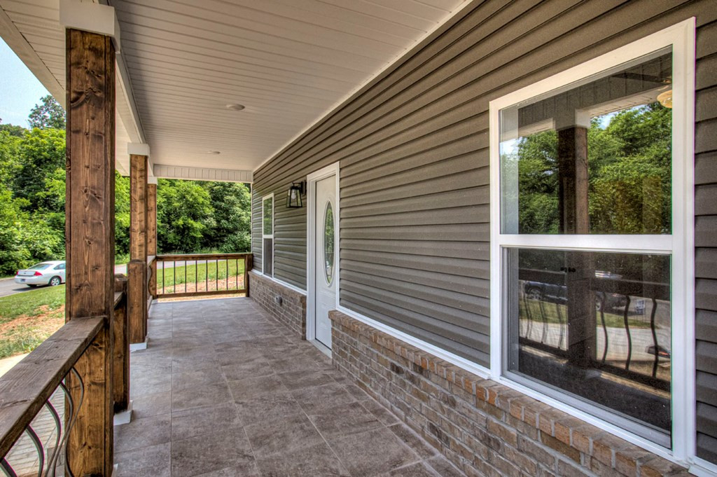 1518 Patricia Holt Boulevard Boulevard